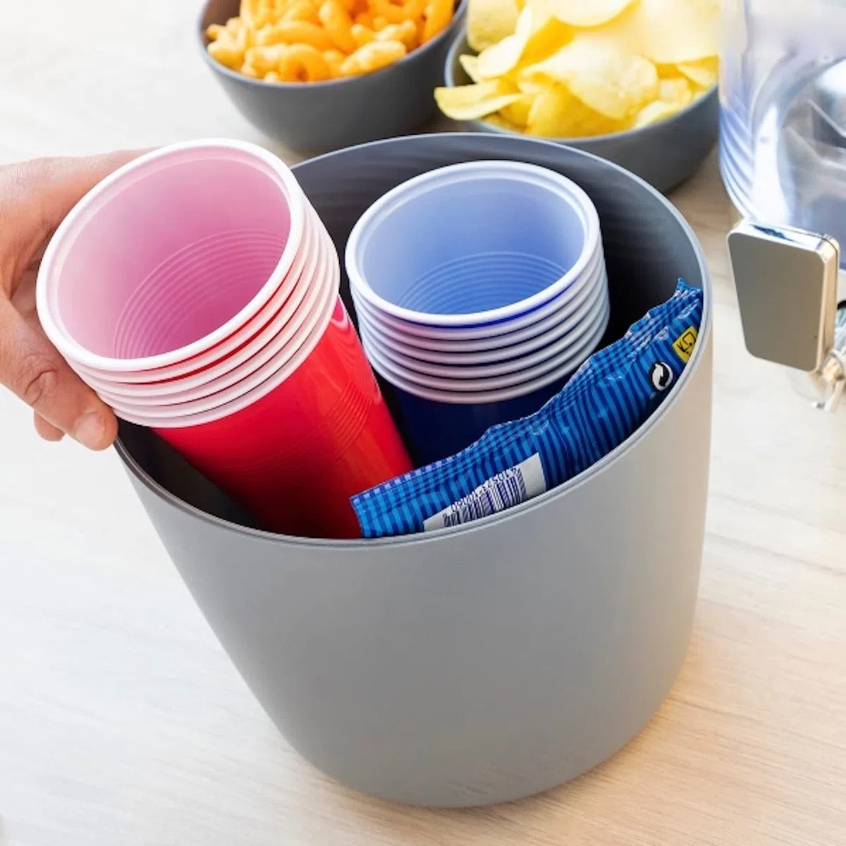 MODEZVOUS - Distributeur Boisson avec Double Tube Réfrigérant pour Glacon et Robinet - Tireuse à Bière - 4 litres